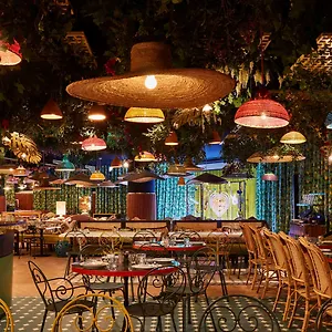 https://mama-shelter-roma.it-romehotels.com